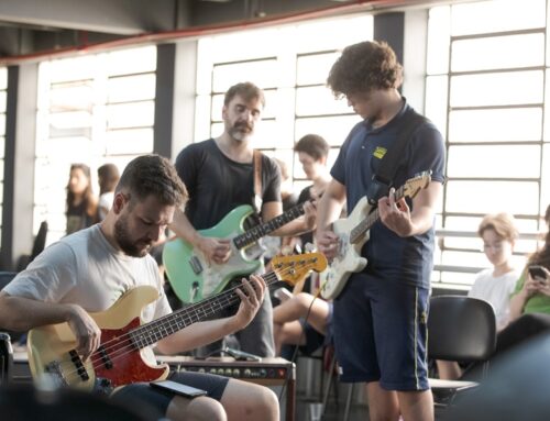 Alunos da Incubadora de Música de Londrina participam da abertura do LondriNatal 2025